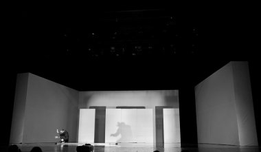 frence modern dansçı