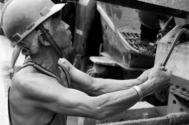 çalışkan işçi inşaat sitesinde