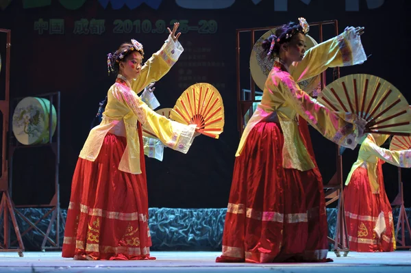 Dança étnica coreana — Fotografia de Stock