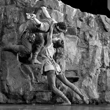 Çin modern dansçı