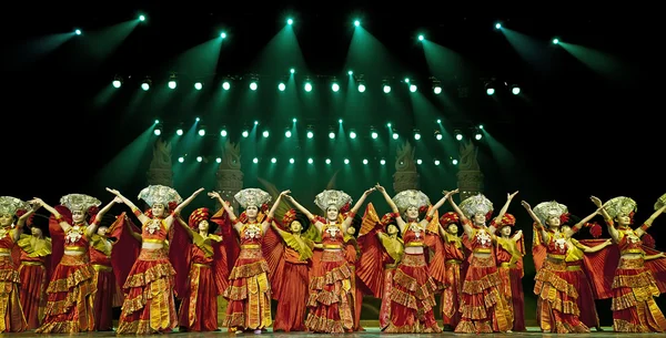 Chinese ethnic dance of Yi nationality — Stock Photo, Image