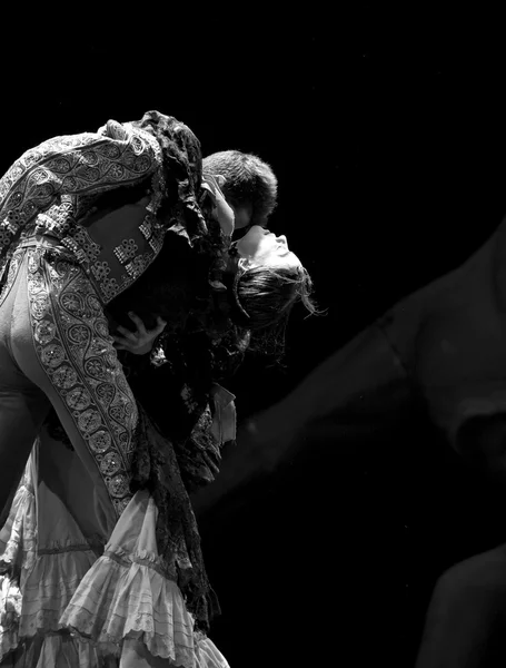 Танцовщица фламенко — стоковое фото