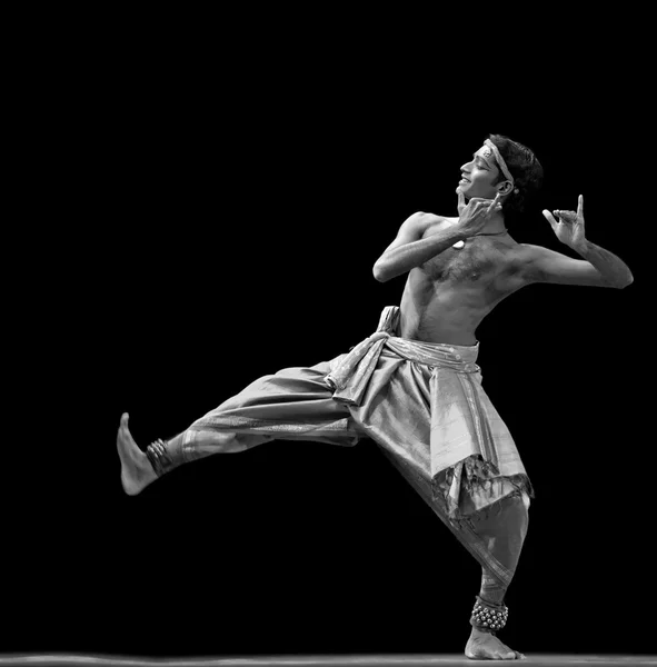 Indiana BharataNatyam dançarina — Fotografia de Stock