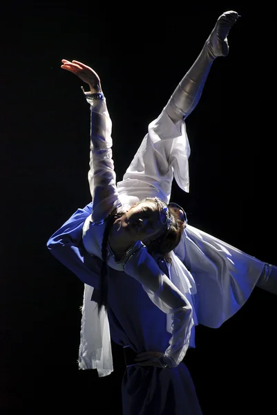 Bonita bailarina de Mongolia — Foto de Stock