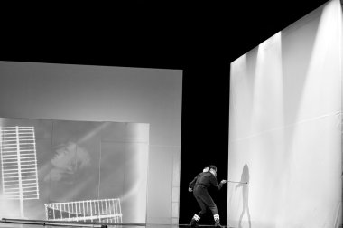 frence modern dansçı