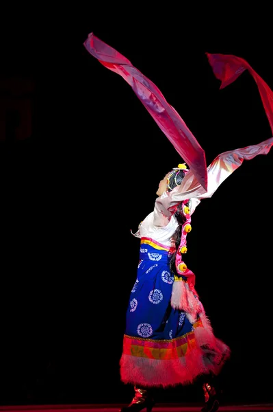 Chinese Tibetan ethnic dance — Stock Photo, Image