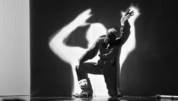 Frence nowoczesne tancerz — Zdjęcie stockowe
