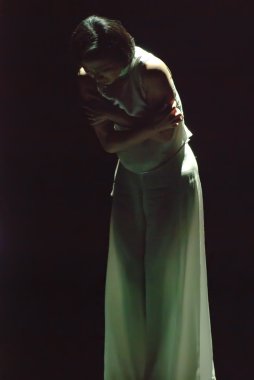 Çin modern dansçı 