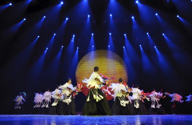 Çin etnik dans yi milliyet