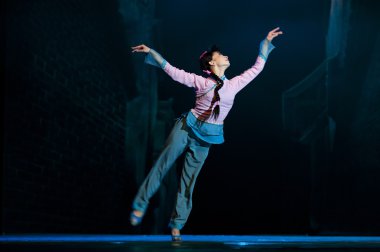 chinese national dancer