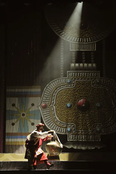 Danseuse ethnique tibétaine chinoise — Photo