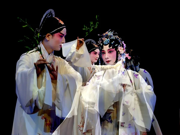 Szép Kunqu Opera színésznő — Stock Fotó