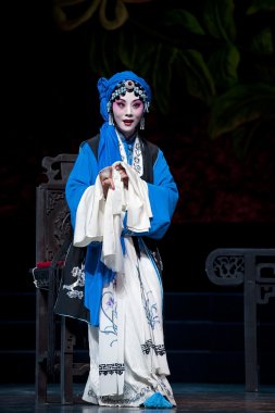 oldukça Çince Geleneksel opera oyuncu tiyatro kostüm