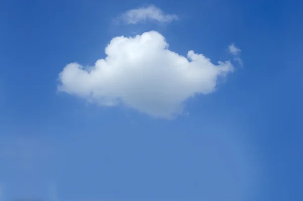 구름 층과 푸른 하늘 — 스톡 사진