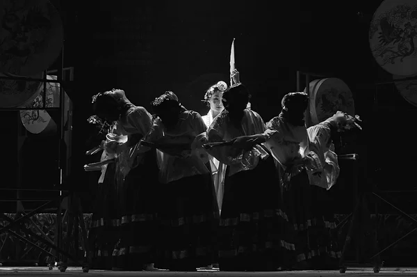 Κορεατική εθνική χορευτές — Φωτογραφία Αρχείου
