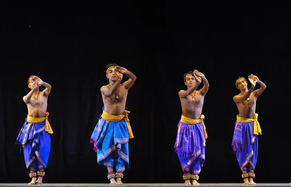 Hint bharatanatyam dansçı — Stok fotoğraf