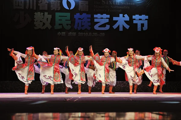 Danses ethniques mongoles — Photo