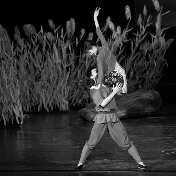 El famoso drama de danza china: Railway Guerrillas — Foto de Stock