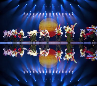 Çin etnik dans yi milliyet