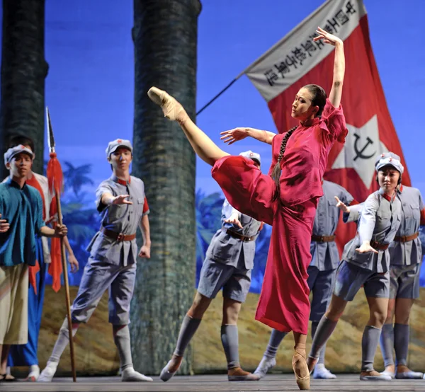 Chinese ballet: The Red detachement van vrouwen — Stockfoto