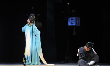 oldukça Çince Geleneksel opera oyuncu tiyatro kostüm