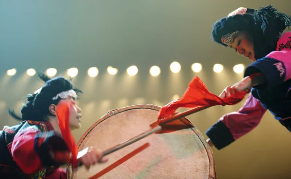 Chinese national dancers — Stock Photo, Image