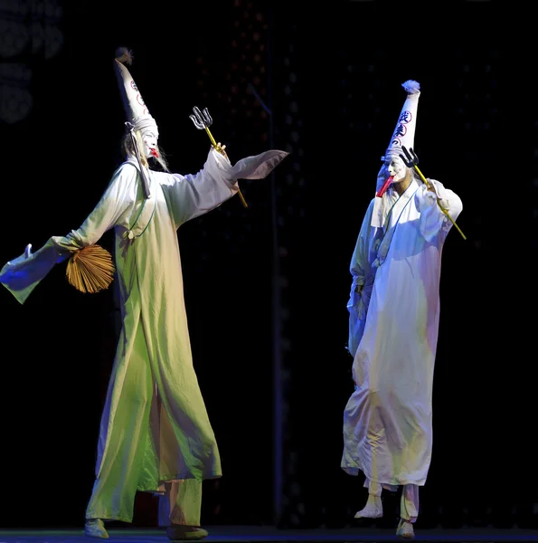 Clown of Chinese traditional opera — Stock Photo, Image