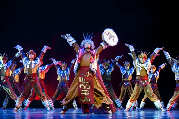 Çin qiang Ulusal dansçılar — Stok fotoğraf