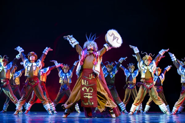 Chinês Qiang bailarinos nacionais — Fotografia de Stock