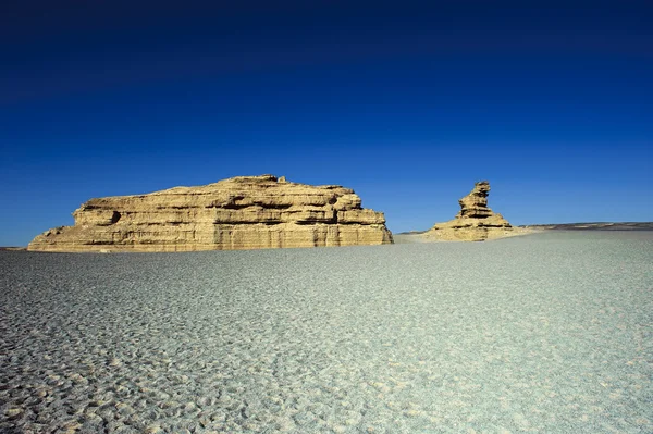 Suprafața unică a pământului yadan în deșertul Gobi din Dunhuang, China — Fotografie, imagine de stoc