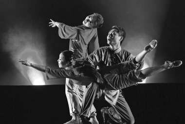 Çinli modern dansçılar