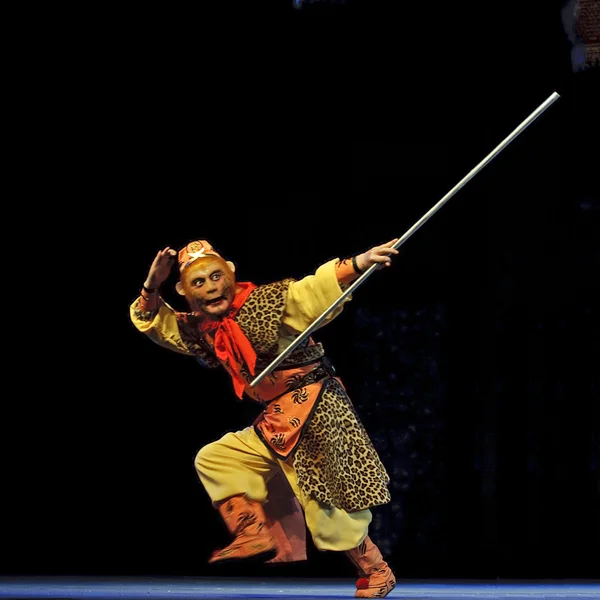Оперный исполнитель китайского шао — стоковое фото