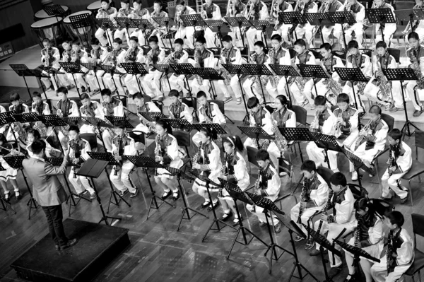 Studente banda sinfonica — Foto Stock