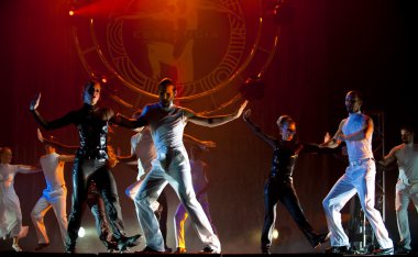 Macar modern dans gösterisi