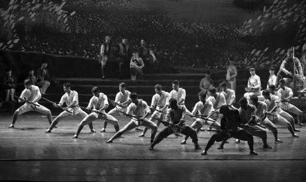 Η διάσημη κινεζική χορού Δράμα: αντάρτες σιδηροδρόμων — Φωτογραφία Αρχείου