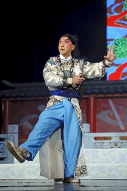 Çince Geleneksel opera aktör tiyatro kostüm 