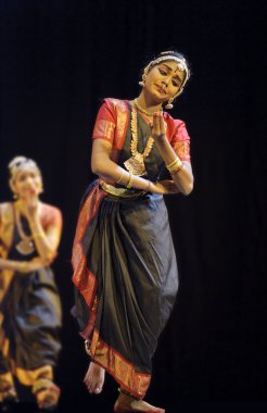 Hint bharatanatyam dansçı