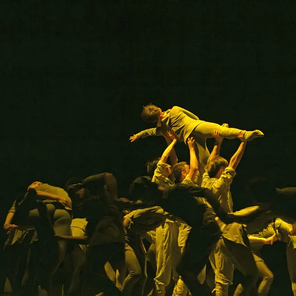 Drama de dança moderna chinesa — Fotografia de Stock