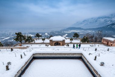 Kış mevsiminde Pari Mahal 'in güzel manzarası, Srinagar, kaşmir, Hindistan