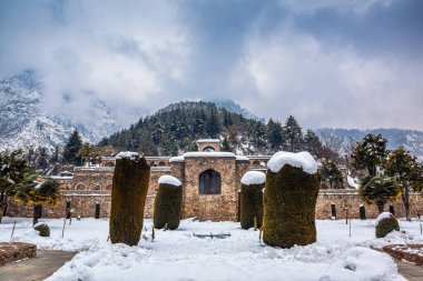 Kış mevsiminde Pari Mahal 'in güzel manzarası, Srinagar, kaşmir, Hindistan
