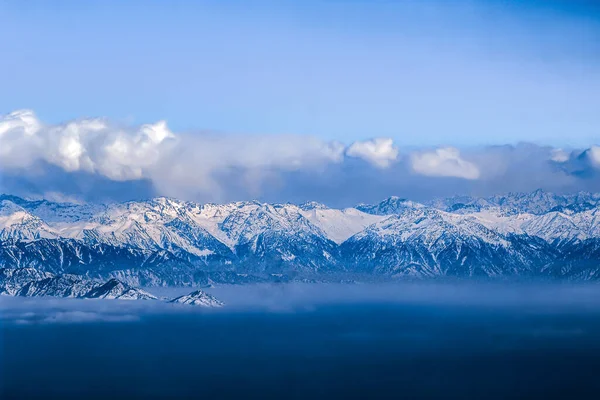 Picos Montañosos Del Himalaya Cubiertos Nieve Cordillera Pir Panjal Vista —  Fotos de Stock