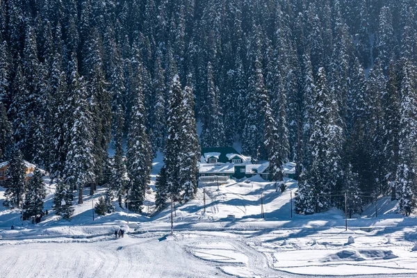 Temporada Invierno Gulmarg Una Ciudad Una Estación Montaña Popular Destino — Foto de Stock