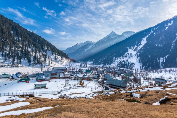 Winter Scene Het Dorp Aru Lidder Vallei Van Kasjmir Bij — Stockfoto