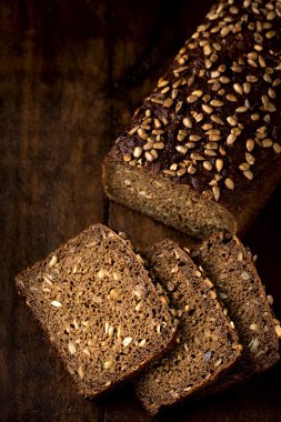 Tohumları ile taze ekmek somun