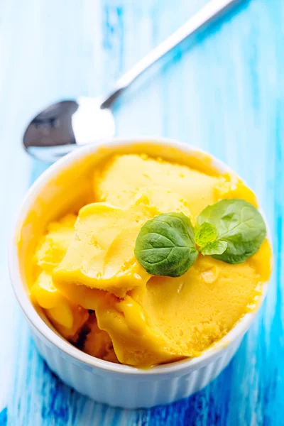 Pasja pyszny owocowy sorbet — Zdjęcie stockowe