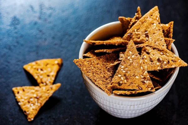Sesame Triangular Crispy Chips Bowl — Stock Photo, Image