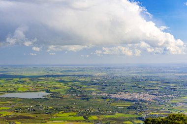 Sicilya vadisinde hava manzarası