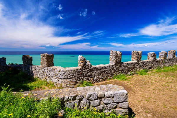 Ruins Ancient Castle Top Cefalu Rock Large Massif Cefalu City — Stock Photo, Image