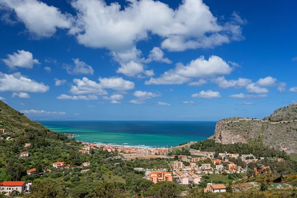 Затока Cefalu — стокове фото