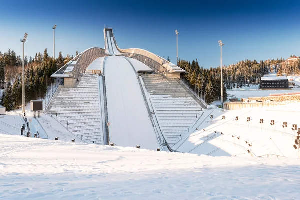 Holmenkollen ski jump — Stockfoto